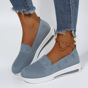 Zeaker Women's Flat Heel Round Toe Shoes - Keilini