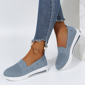 Zeaker Women's Flat Heel Round Toe Shoes - Keilini