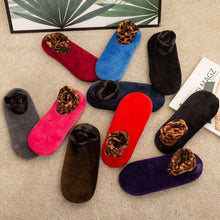 Cargar imagen en el visor de la galería, Ultimate Indoor Non-slip Thermal Socks - Libiyi